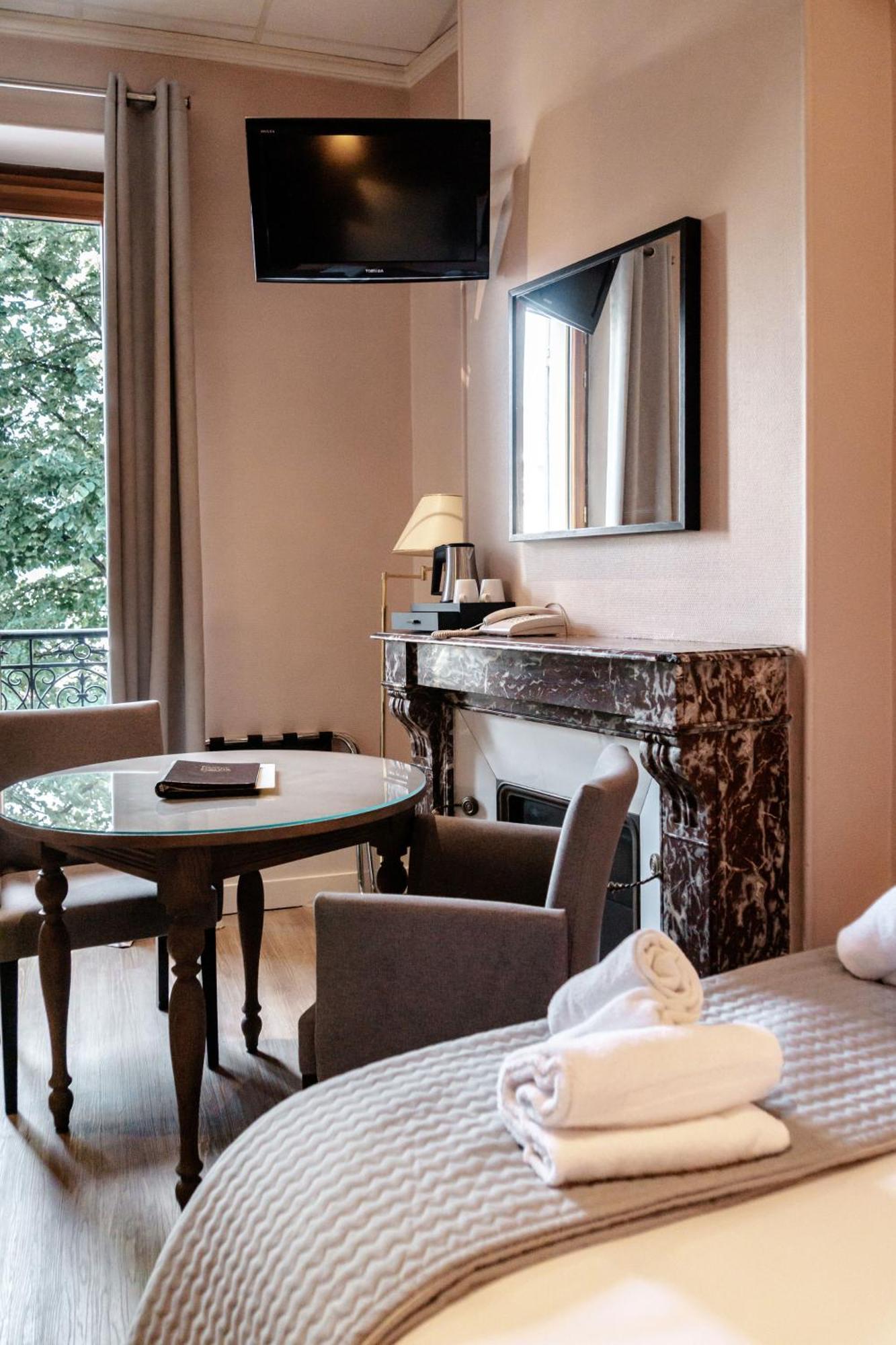 Hotel Gallia エクスレバン エクステリア 写真
